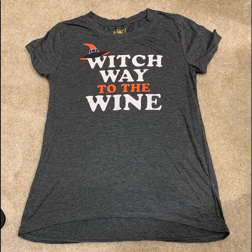Target T-shirt.  Only worn once for Halloween 🎃